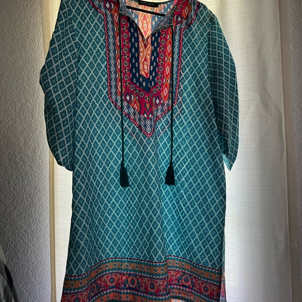 Relaxed Red and Blue Tunic Midi Dress with Bib Collar